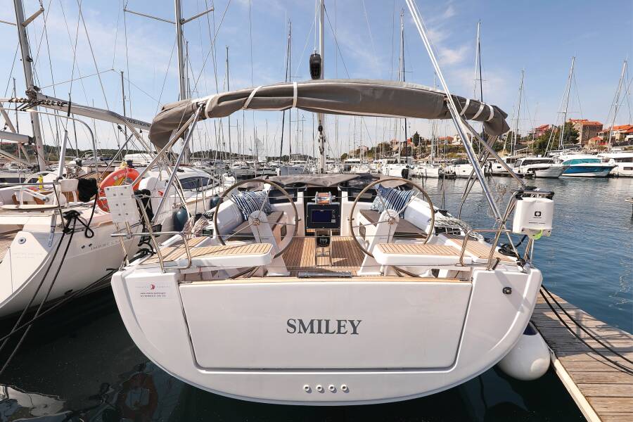 Hanse 388