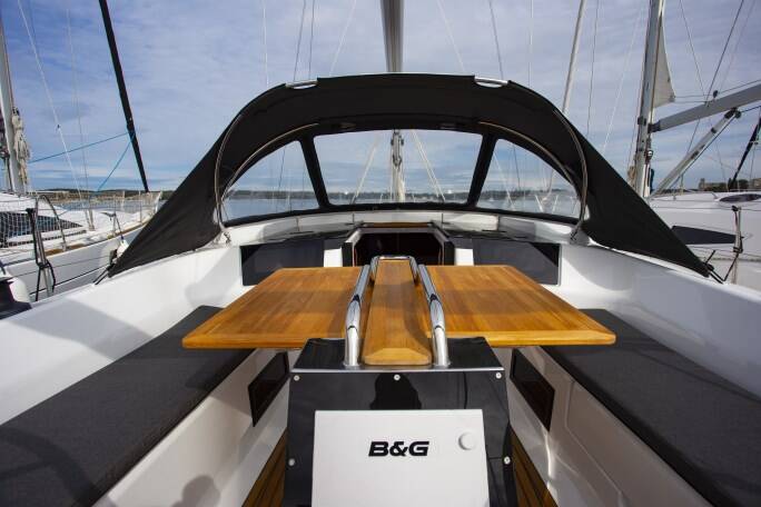 Hanse 388