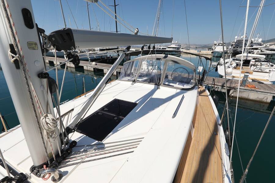 Hanse 415