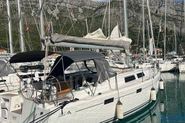 Hanse 415