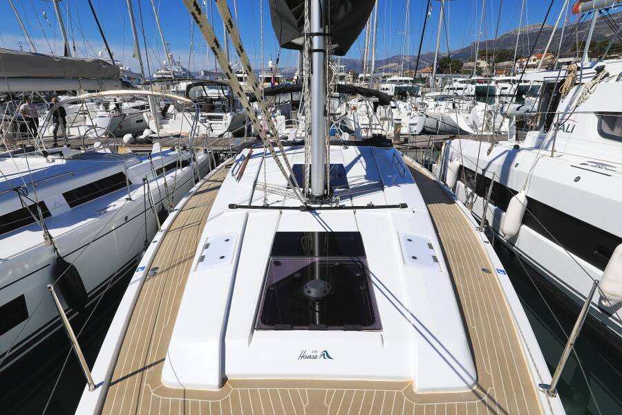 Hanse 418