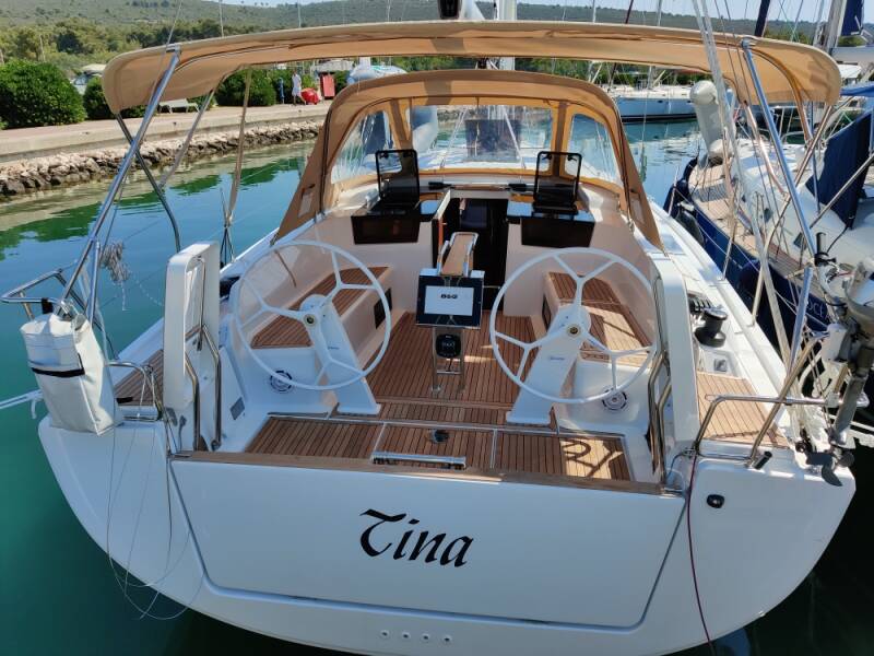 Hanse 418