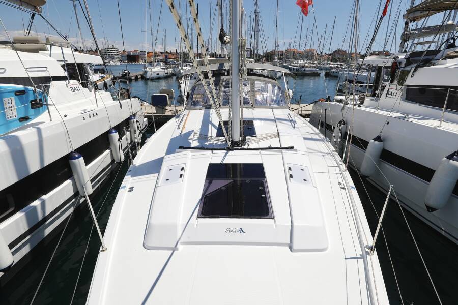 Hanse 418