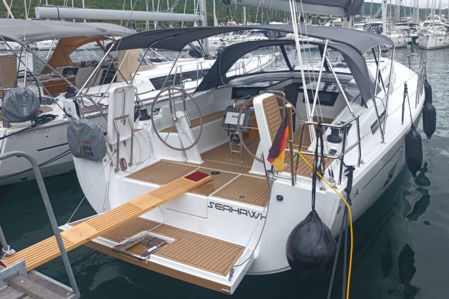 Hanse 418