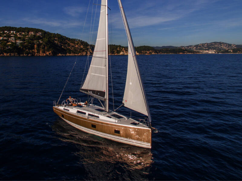 Hanse 418