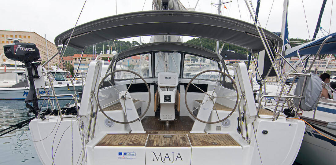 Hanse 418