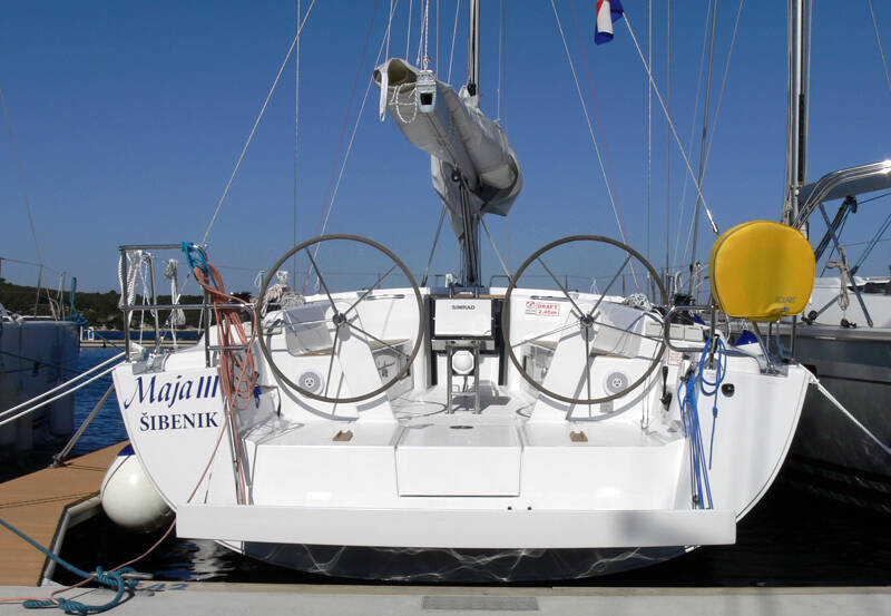 Hanse 445