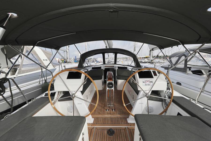 Hanse 455