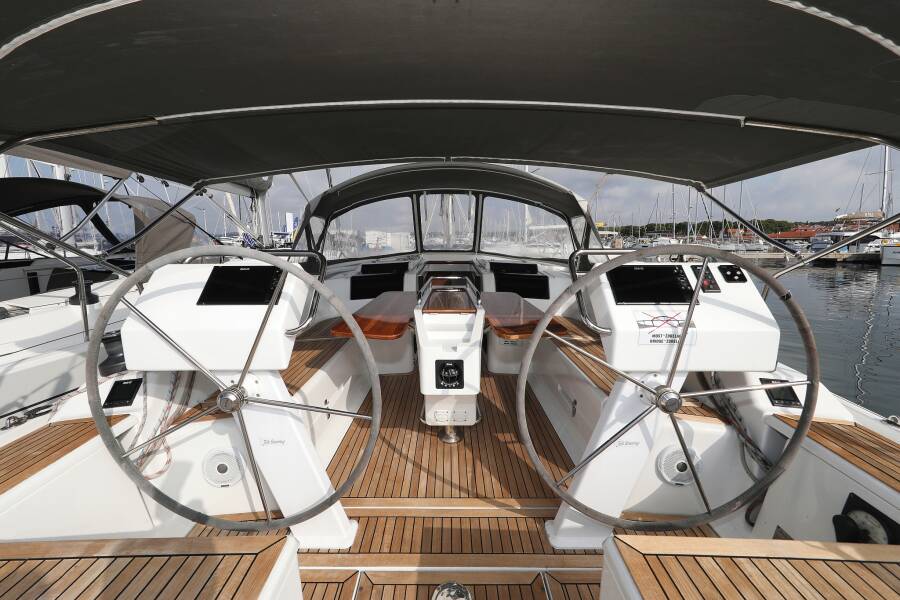 Hanse 455