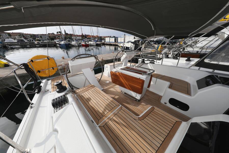 Hanse 455