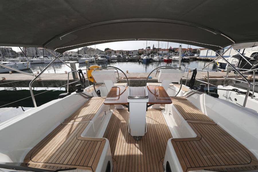 Hanse 455