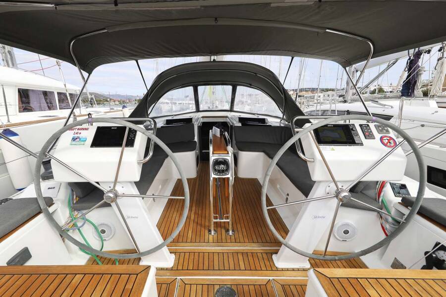 Hanse 455