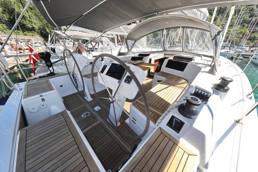 Hanse 458