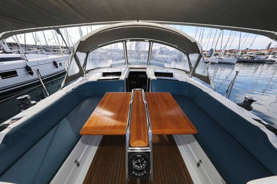 Hanse 458