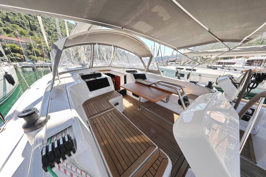 Hanse 458