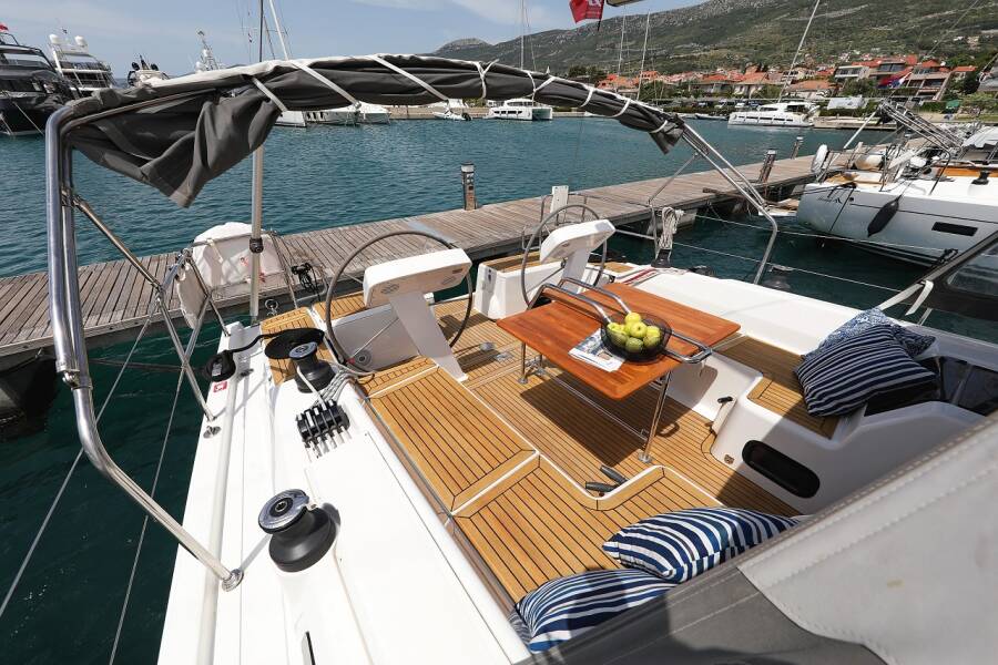 Hanse 458