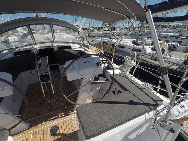 Hanse 458