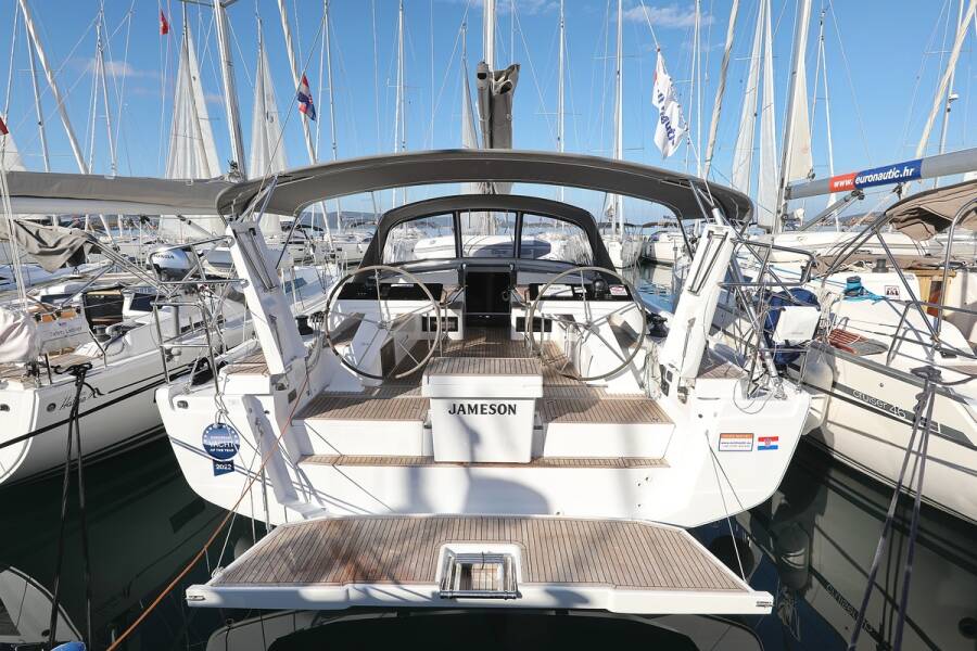 Hanse 460