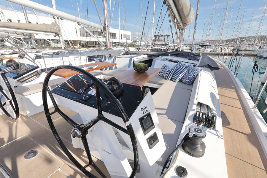 Hanse 460