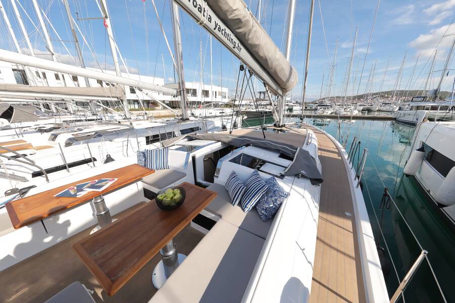 Hanse 460