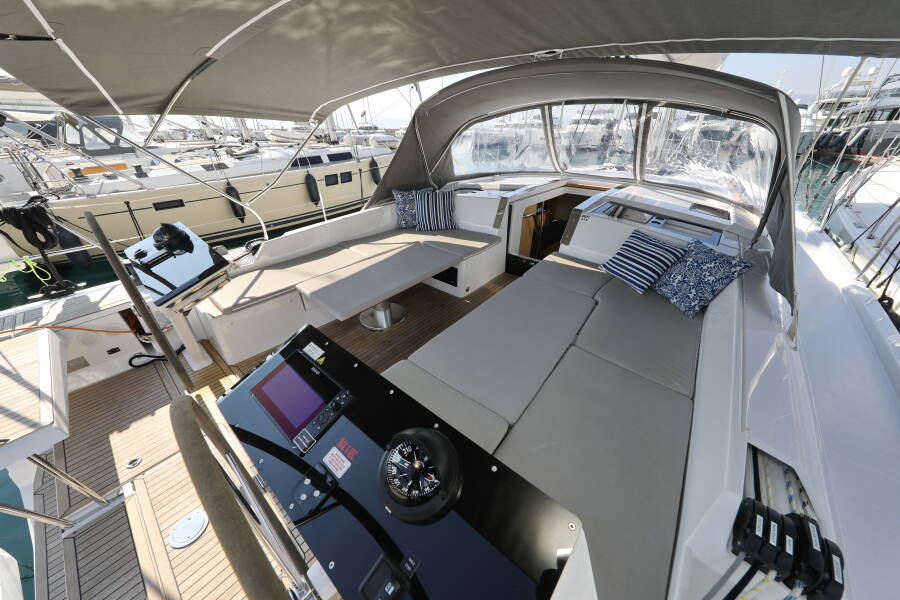 Hanse 460