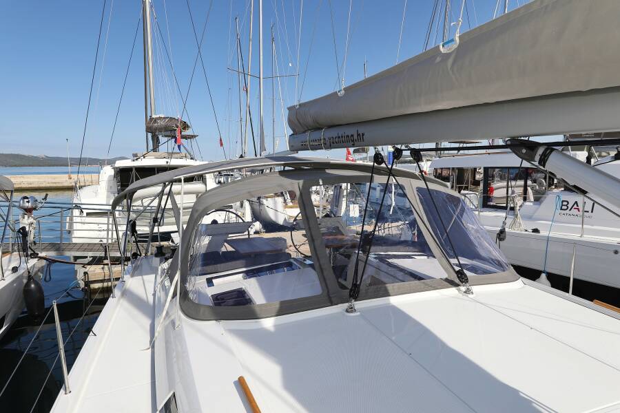 Hanse 460