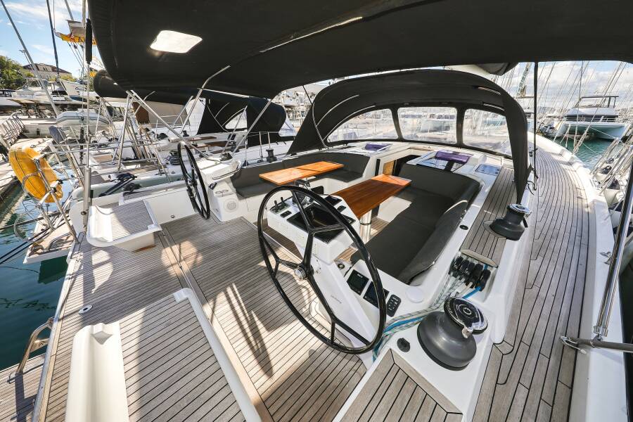 Hanse 575