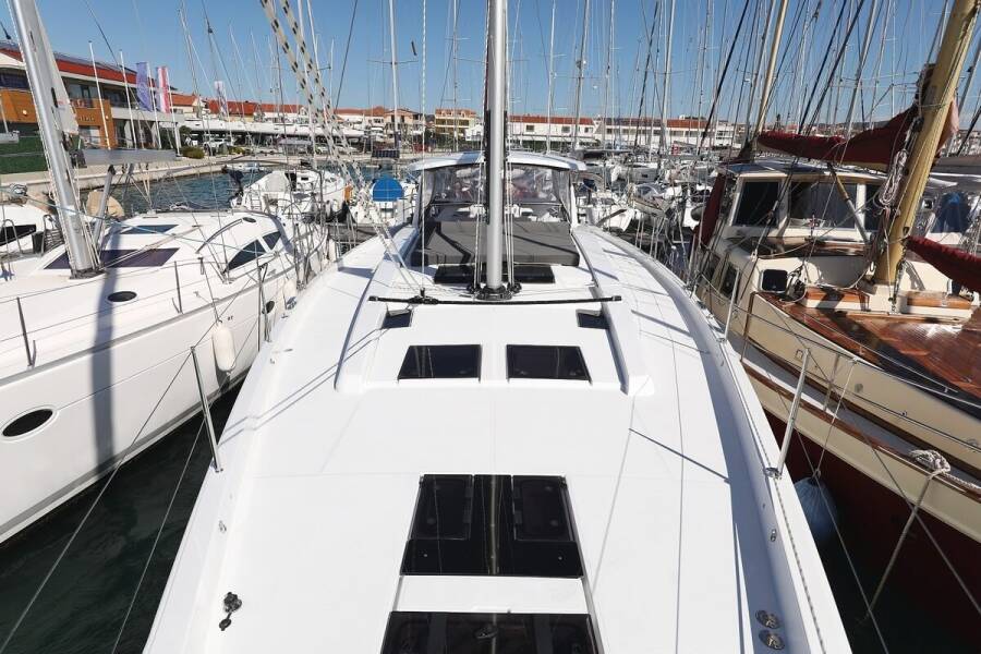 Hanse 588