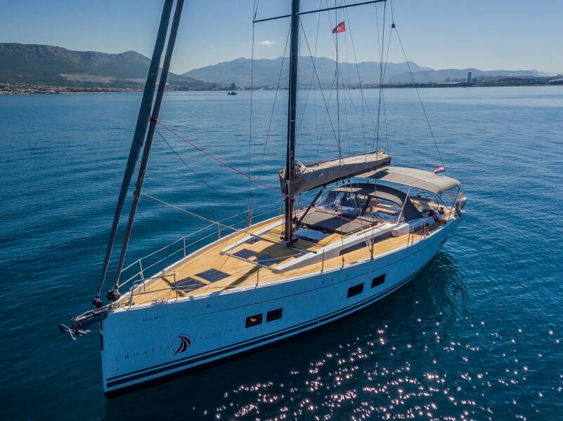 Hanse 588