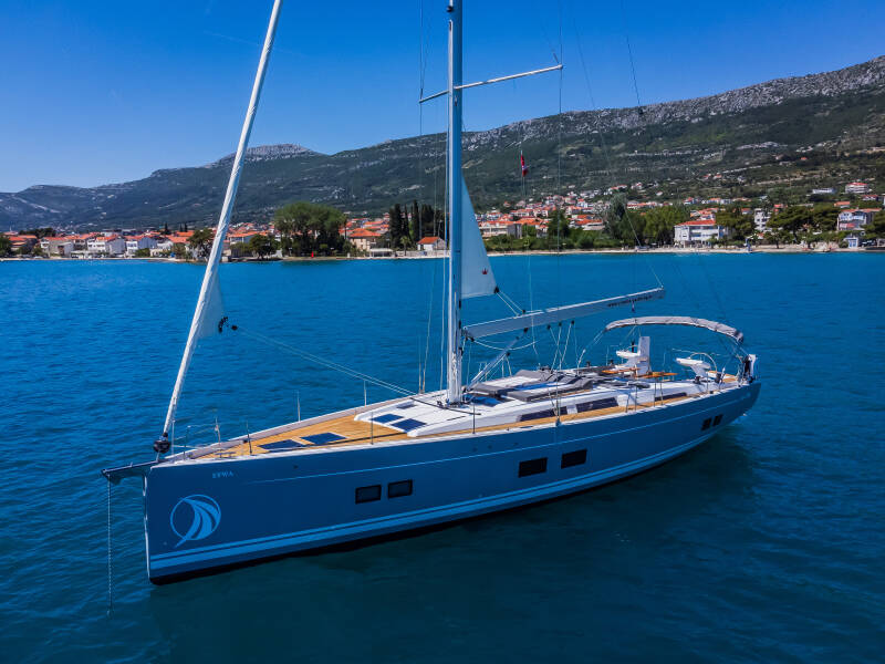 Hanse 588