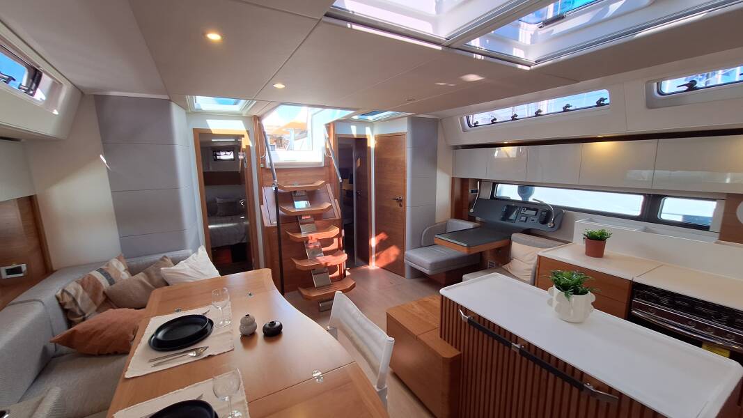 Hanse 590