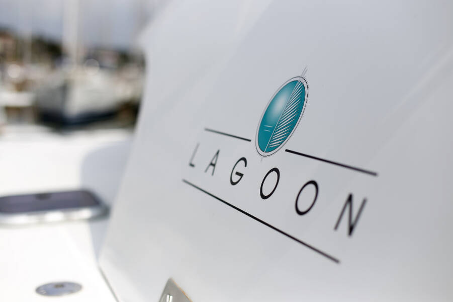 Lagoon 380