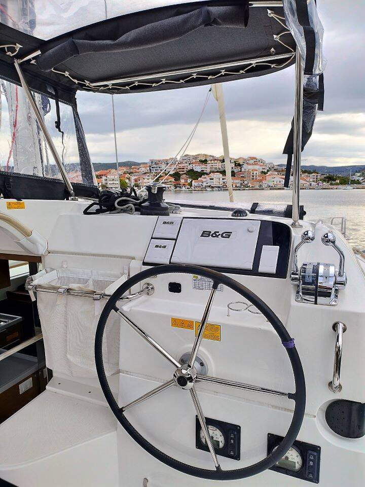 Lagoon 40