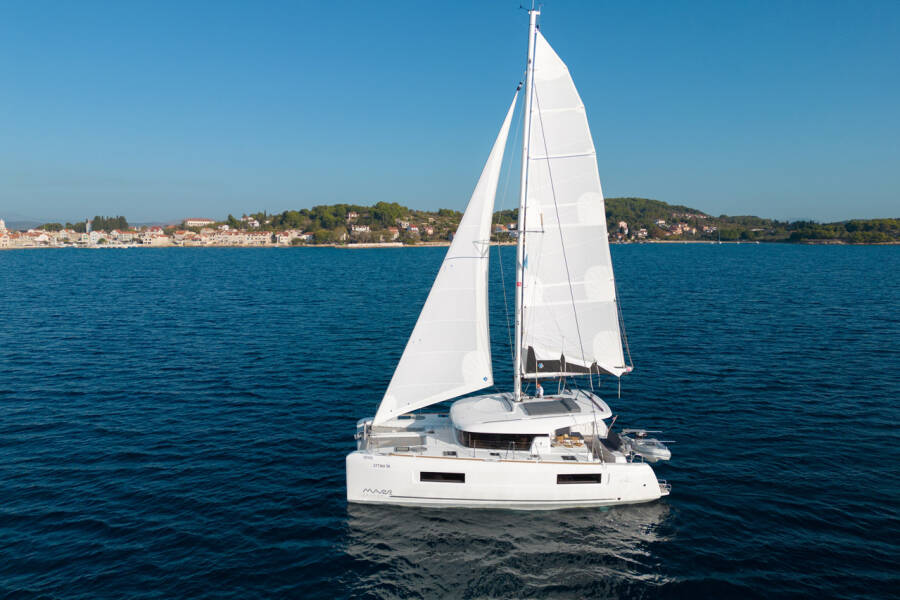 Lagoon 40