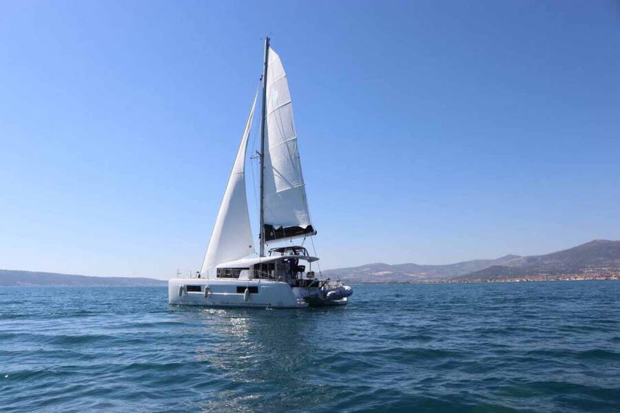 Lagoon 40