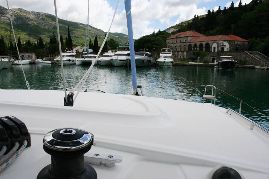 Lagoon 40