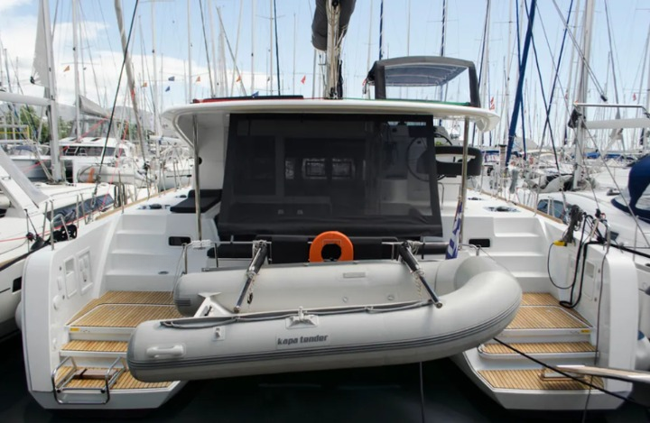 Lagoon 40