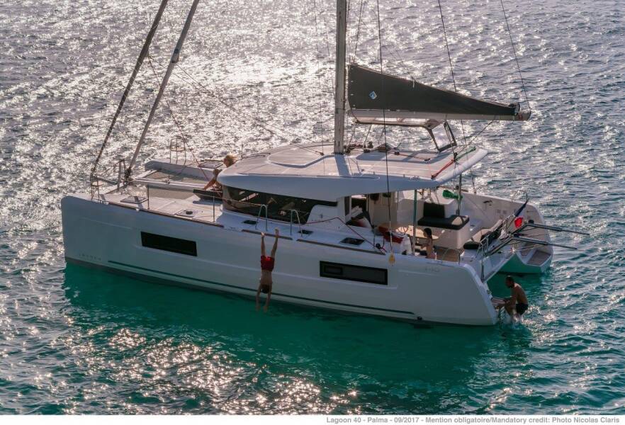 Lagoon 40