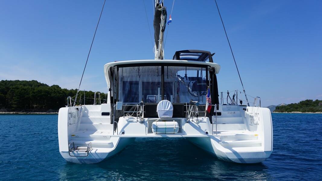 Lagoon 40