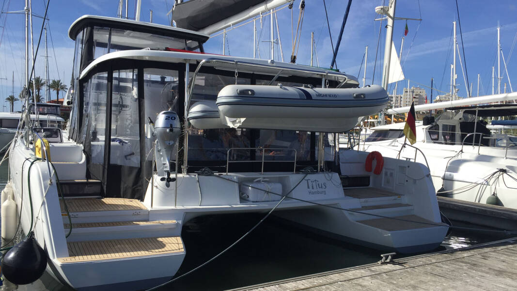 Lagoon 42 OW