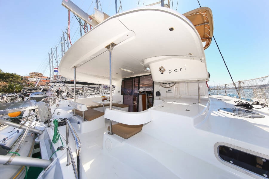 Lipari 41