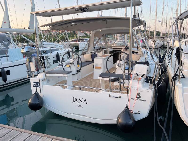 Oceanis 38.1