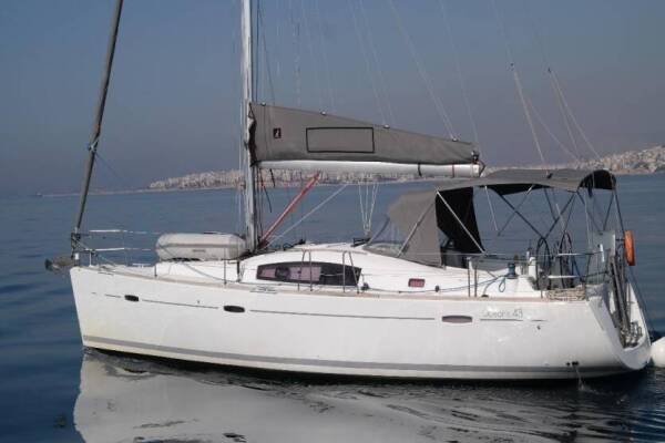 Oceanis 43