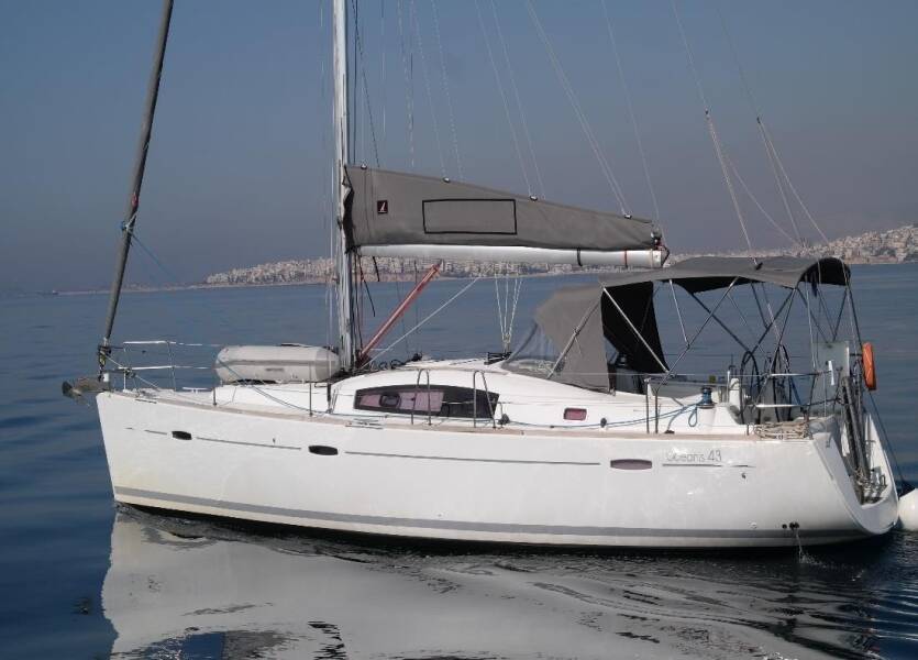 Oceanis 43