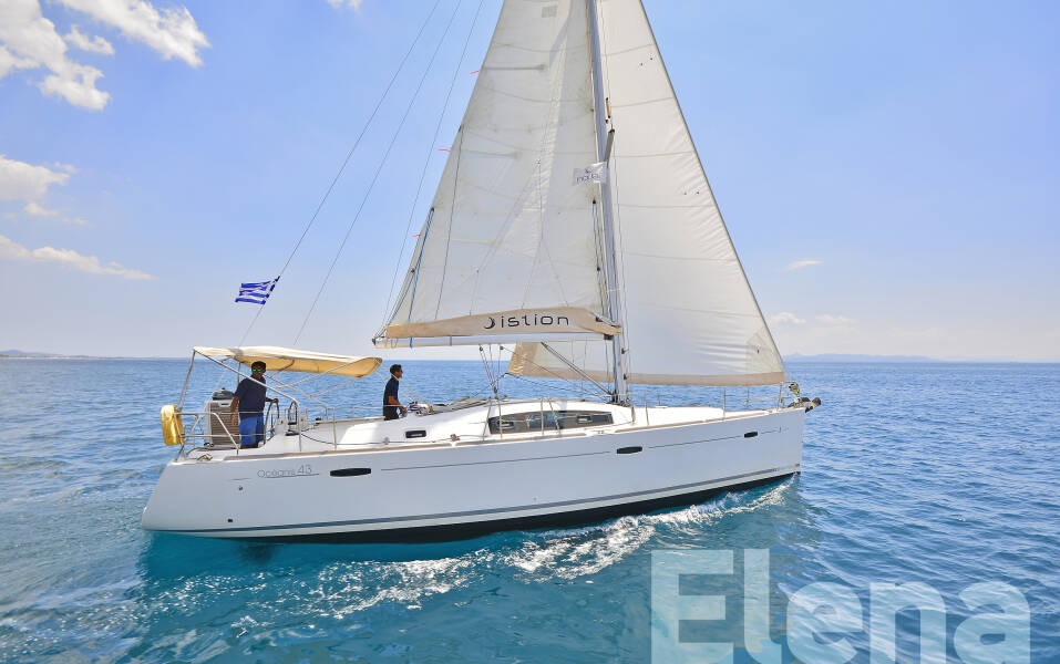 Oceanis 43