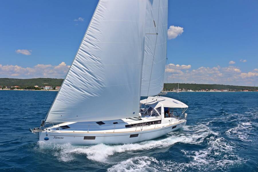 Oceanis 48