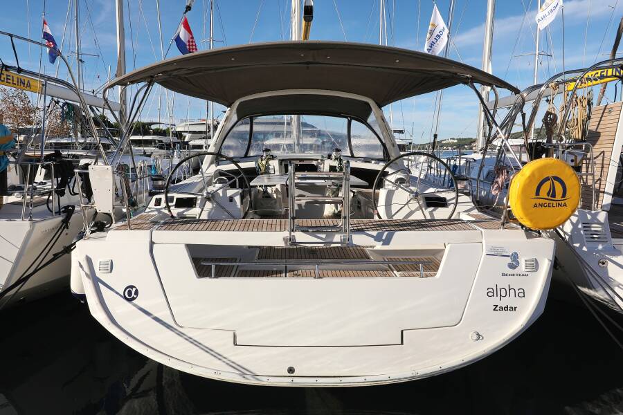 Oceanis 48