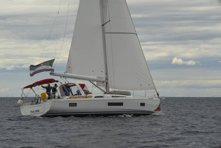 Oceanis 51.1