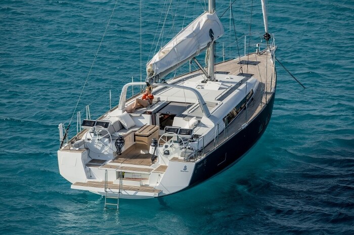 Oceanis 55