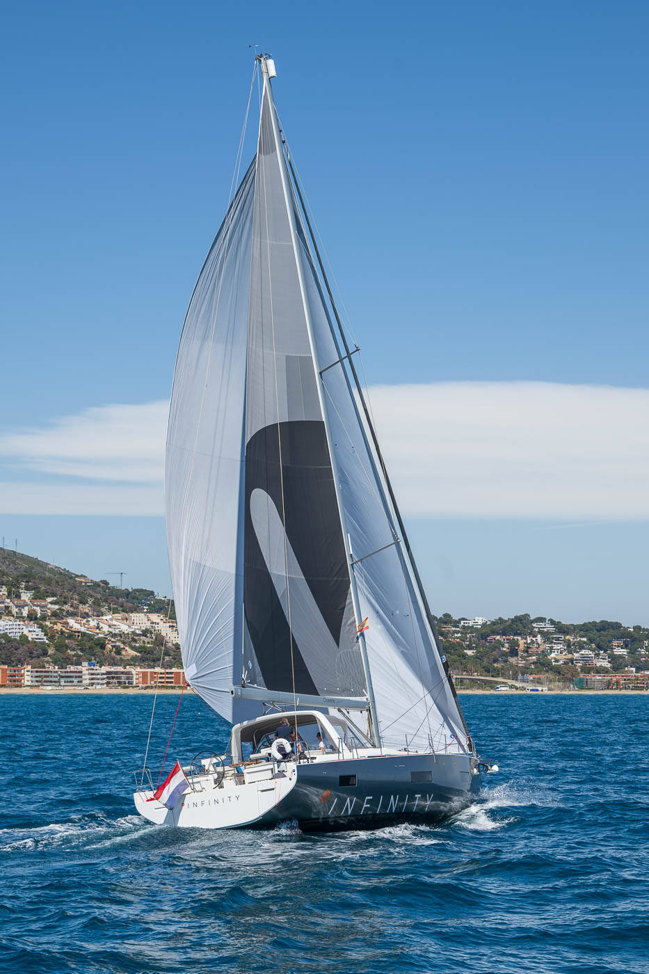 Oceanis 60